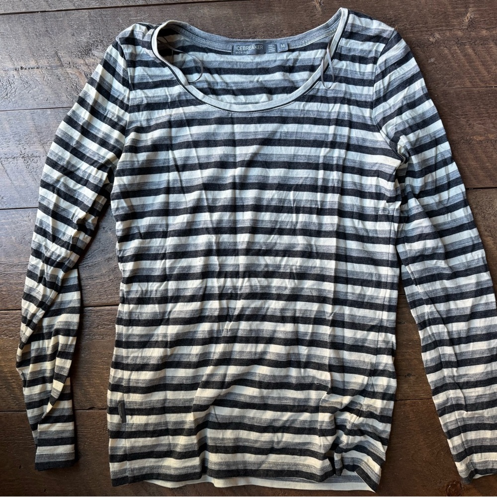 Icebreaker Women’s Black and White Striped Long Sleeve Tee